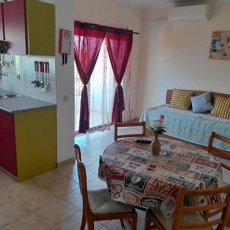 Residence 1000 Roses Moncarapacho Bagian luar foto