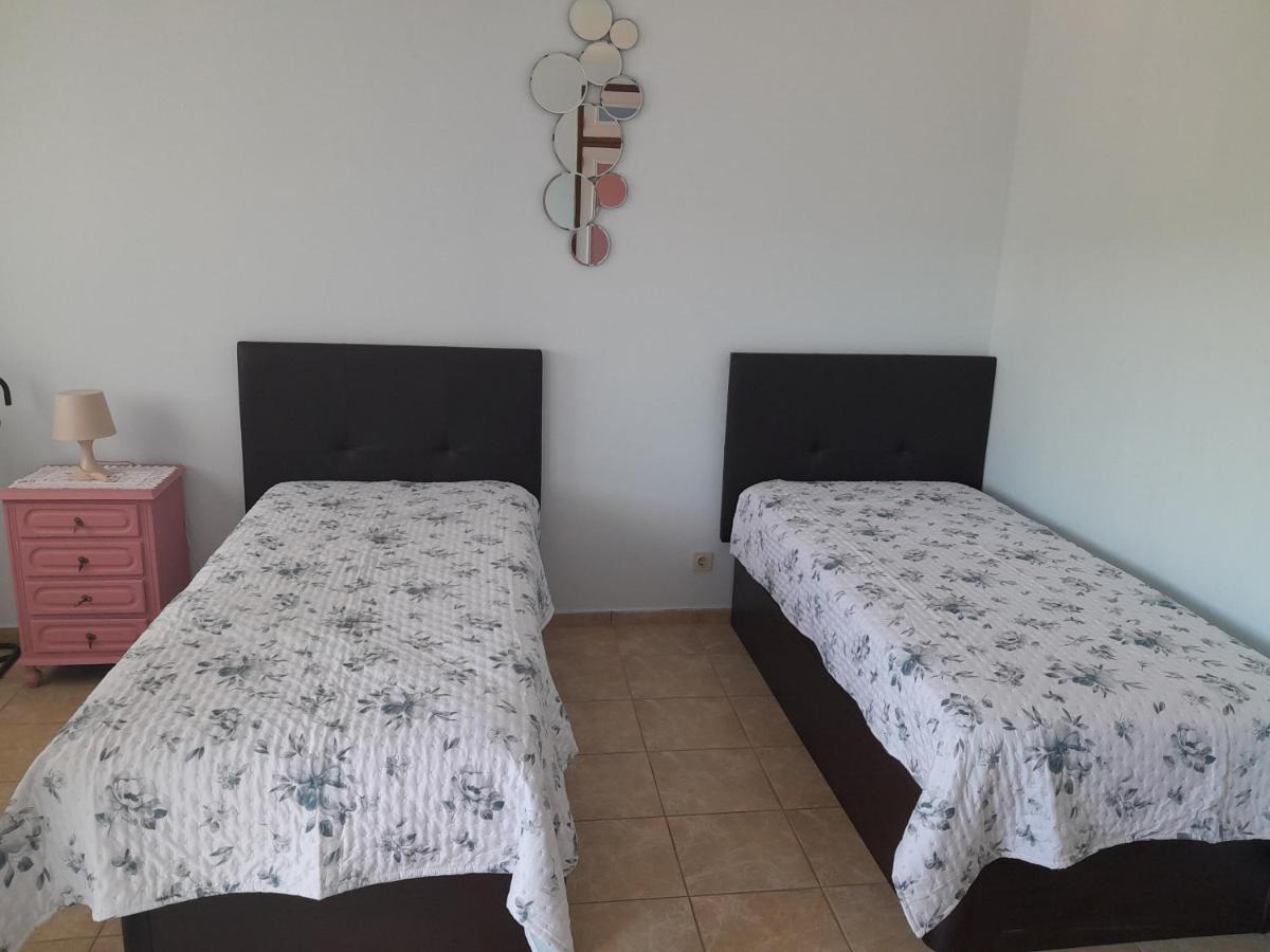 Residence 1000 Roses Moncarapacho Bagian luar foto