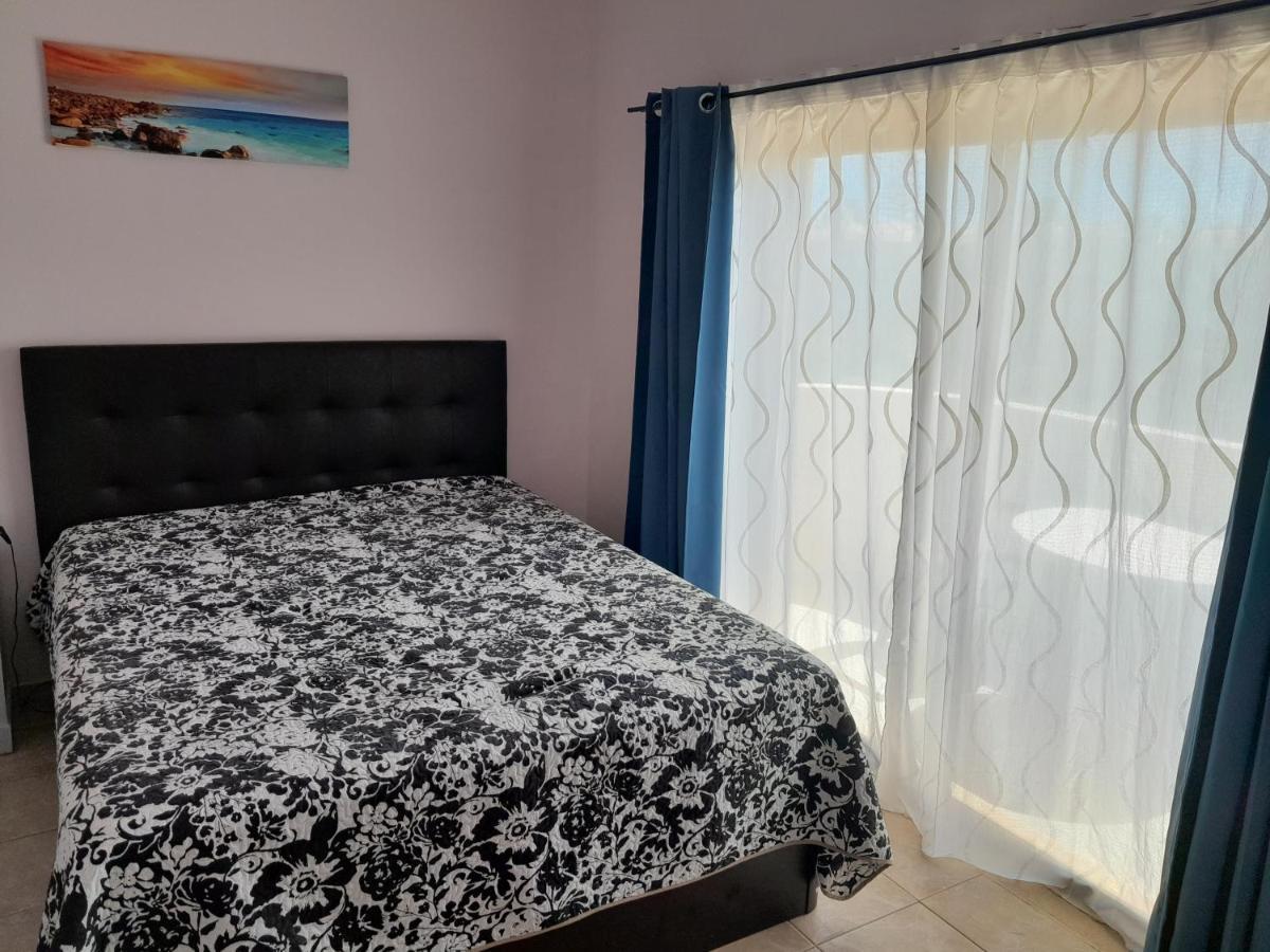 Residence 1000 Roses Moncarapacho Bagian luar foto