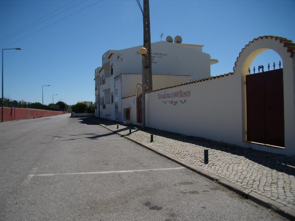 Residence 1000 Roses Moncarapacho Bagian luar foto