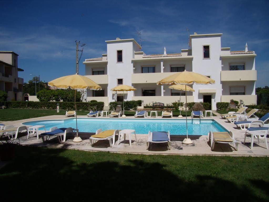 Residence 1000 Roses Moncarapacho Bagian luar foto